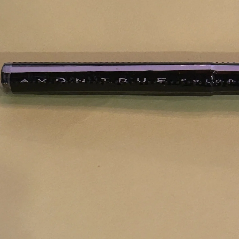 Avon True Color Eyeliner. Sugar Plum